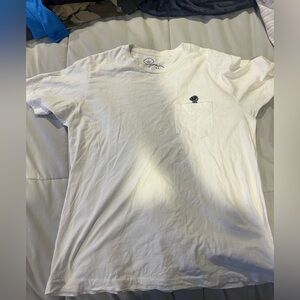 Kaws x peanuts Uniqlo shirt size large.